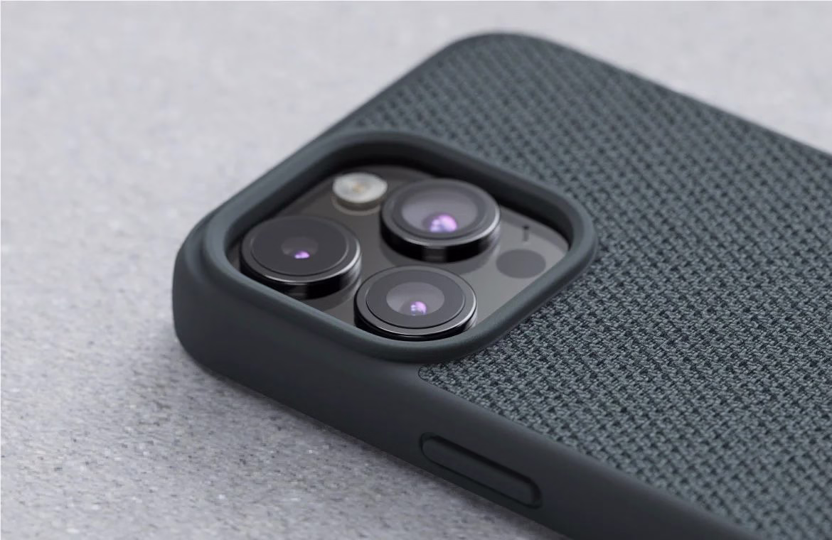 Чохол-накладка Njord Fabric MagSafe Case Dark Grey для iPhone 15 - 1